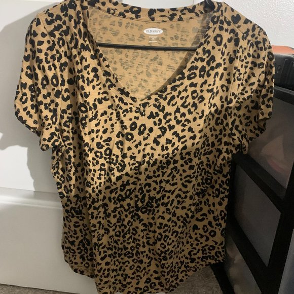 CHEETAH PRINT EVERYWHERE TEE - Picture 1 of 2